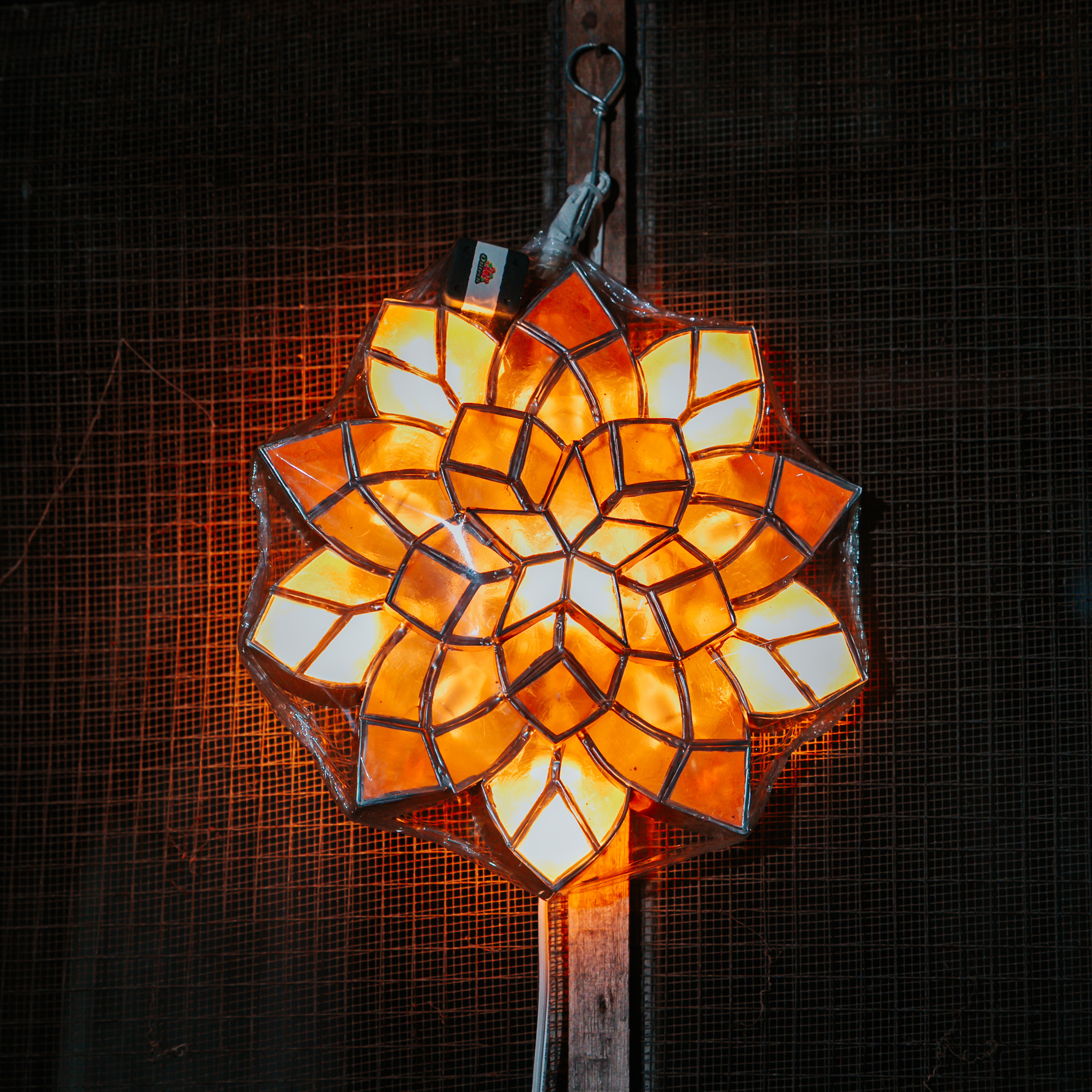 Mini Lanterns (10 inches)